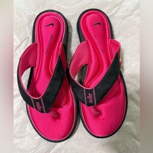 Nike Womens 10 Comfort Footbed Flip Flop Sandal Shoe Pink Black Thong Beach Pool